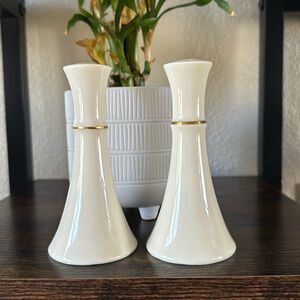 Lenox‎ salt and paper shakers